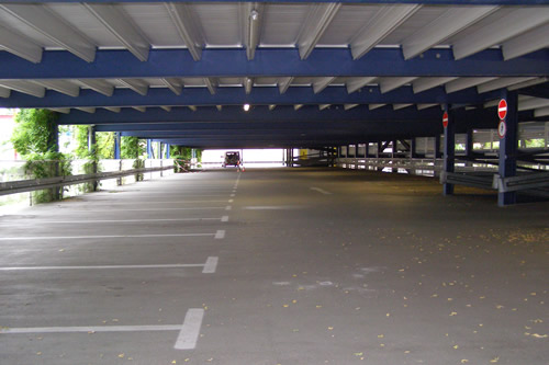 Hanau, Personalparkhaus