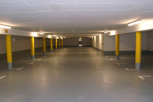 Frankfurt am Main, Tiefgarage einer WEG
