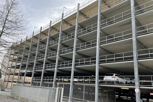Langen, Personalparkhaus der Deutschen Flugsicherung